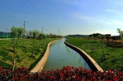 �¸�һ�ںӵ����̻�